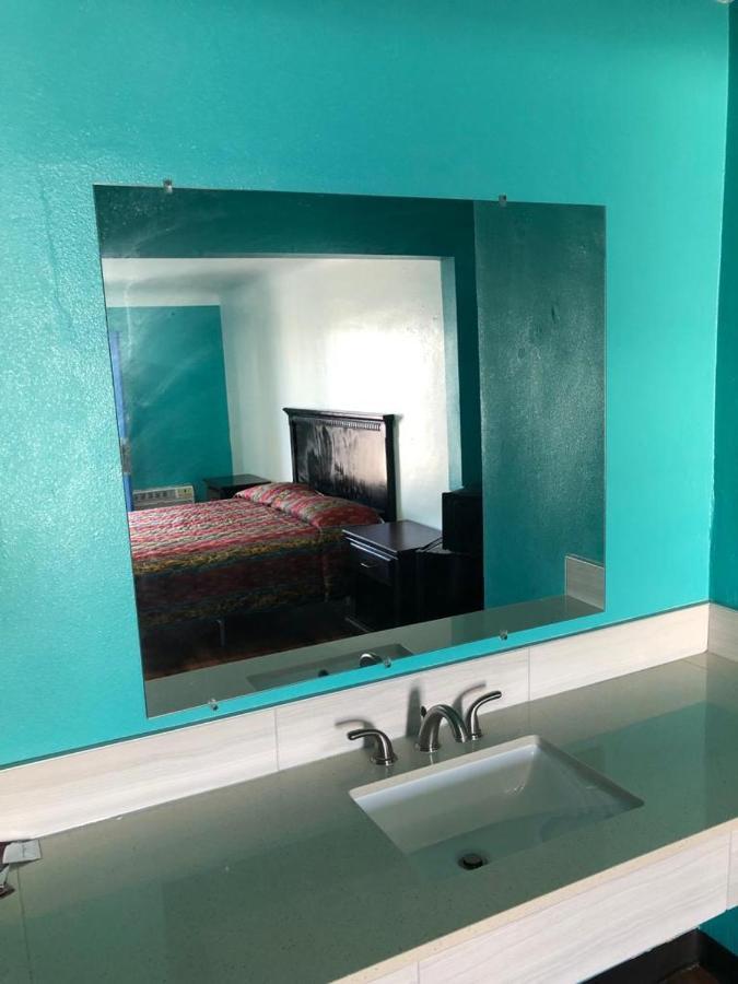 Star Motel Norwalk Extérieur photo
