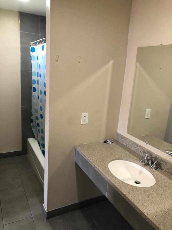 Star Motel Norwalk Extérieur photo